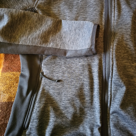 North Face Jacket - Picture 5 of 5